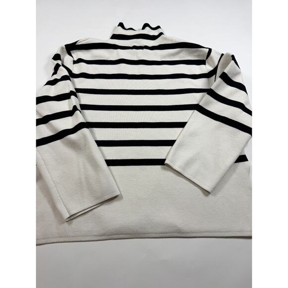 Women’s H&M Mock Neck Striped Sweater – Size Medium – White & Black – Excellent - Picture 4 of 7